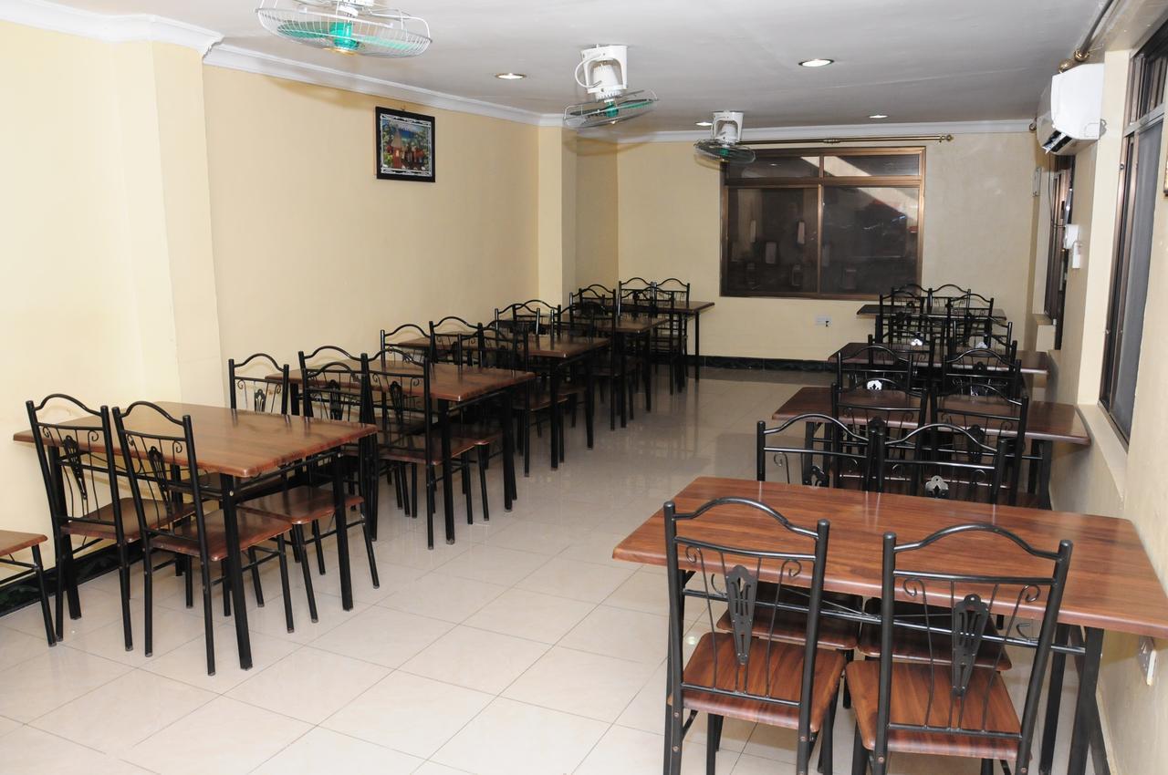 Safari Inn Dar es Salaam Exterior foto